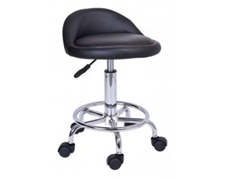 Taboret fryzjerski Calla- czarny Hoker z oparciem Skóra Metal Skóra naturalna Hoker regulowany Skóra Metal Metal Hoker obrotowy Styl Nowoczesny