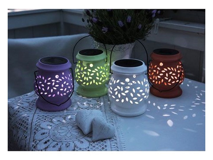 Czerwony lampion ogrodowy LED Star Trading Clay Terracotta, wys. 14 cm Kategoria Lampiony do ogrodu Kolor Czarny