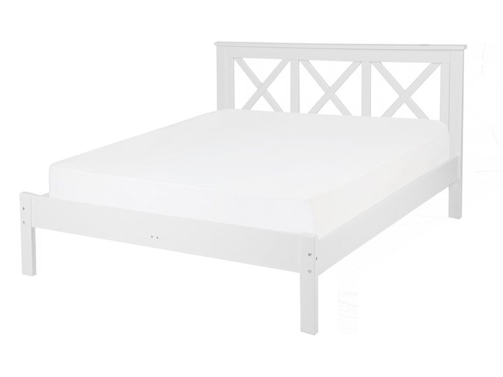 Łóżko ze stelażem białe drewniana rama ozdobne wezgłowie 140 x 200 cm rustykalny design Kolor Biały Kategoria Łóżka do sypialni