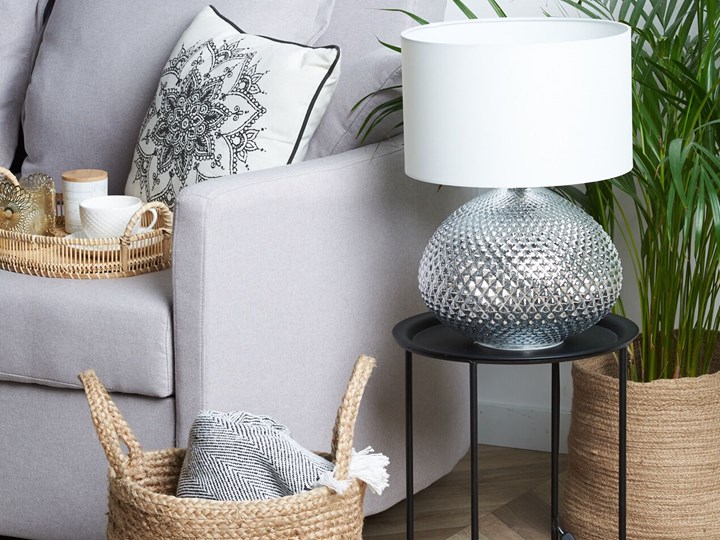 Lampa stołowa srebrna biała 55 cm szklana podstawa wysoki połysk glamour Lampa nocna Kategoria Lampy stołowe Styl Nowoczesny
