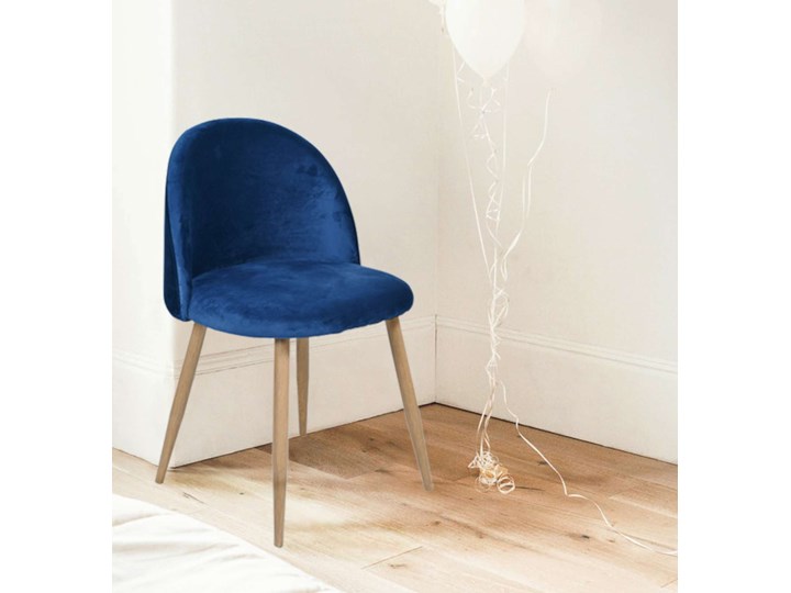 Krzesło tapicerowane Jazz Velvet granatowy Wysokość 78 cm Welur Głębokość 48 cm Tkanina Drewno Wysokość 79 cm Szerokość 49 cm Krzesło inspirowane Metal Tworzywo sztuczne Kategoria Krzesła kuchenne
