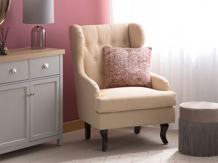 Fotel uszak beżowy tapicerowany pikowany wysokie oparcie vintage retro salon Fotel pikowany Tworzywo sztuczne Wysokość 100 cm Drewno Styl Nowoczesny Tkanina Fotel tradycyjny Głębokość 78 cm Szerokość 66 cm Kategoria Fotele do salonu
