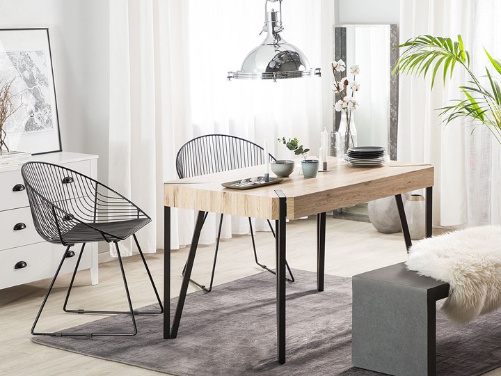 Stół do jadalni jasne drewno czarne metalowe nogi 130 x 90 cm prostokątny styl industrialny Płyta MDF Długość 130 cm Pomieszczenie Stoły do jadalni