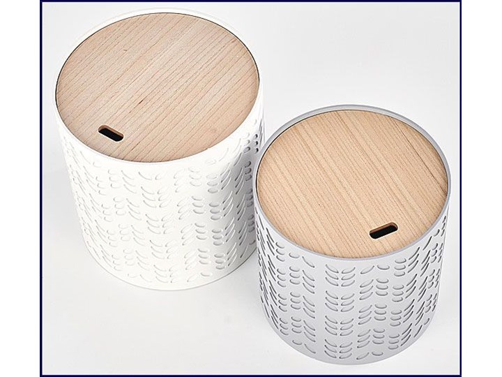 Zestaw dwóch okrągłych stolików Sisi - biel + popiel Wysokość 40 cm Kolor Biały Zestaw stolików Kategoria Stoliki i ławy