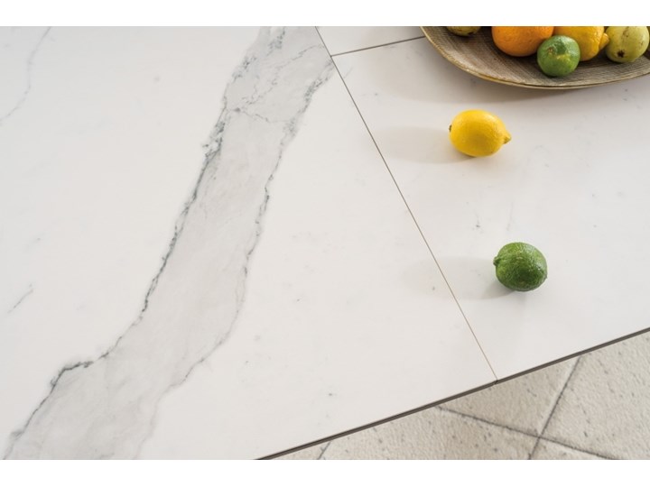 Czarno-biały stół rozkładany z ceramicznym blatem Armani Ceramic Długość 160 cm Ceramika Płyta MDF Styl Nowoczesny Szerokość 90 cm Marmur Długość 220 cm Szerokość 160 cm Stal Metal Wysokość 60 cm Długość 90 cm Pomieszczenie Stoły do jadalni