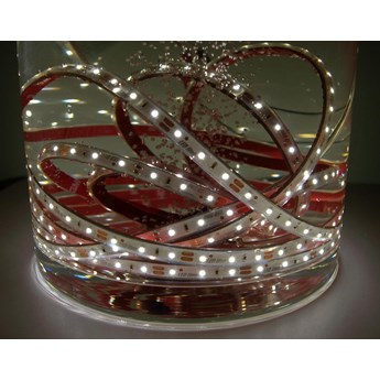 Taśma LED line 300 SMD 3528 biała dzienna 3900-4175K w osłonie silikonowej IP67 5 metrów