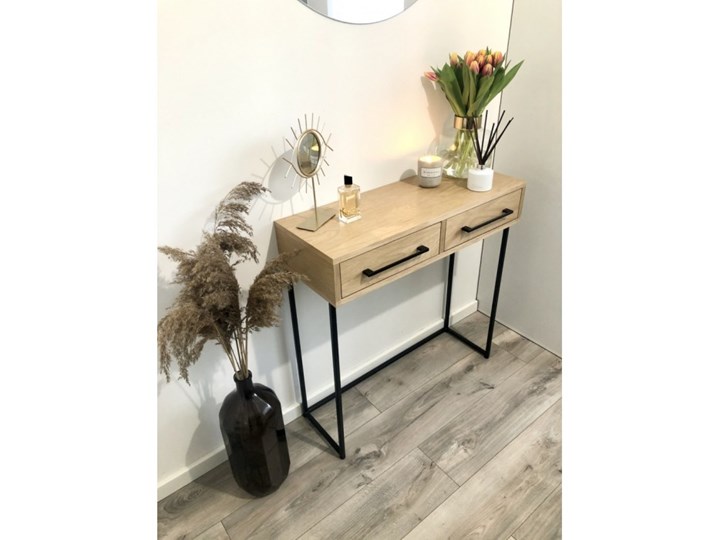 VENICE II - dębowa konsola z szufladami Wysokość 85 cm Wysokość 80 cm Szerokość 30 cm Kolor Beżowy