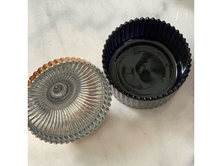 BOMBONIERKA SZKLANA GRANAT Z POKRYWKĄ ZŁOTĄ CASCADA BLACK 12x10x10cm Okrągłe Klosz Szkło Kolor Złoty