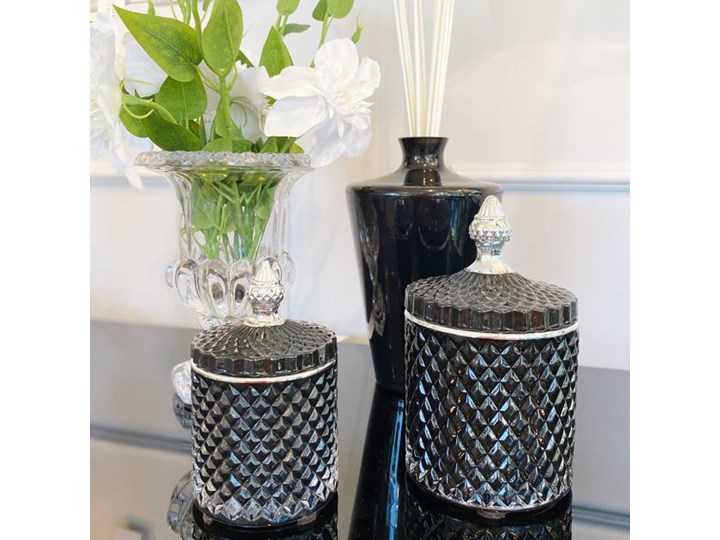POJEMNIK BOMBONIERKA SZKLANA CZARNA Z POKRYWKĄ PRIVE BLACK 14x8,5x8,5CM Szkło Kolor Czarny