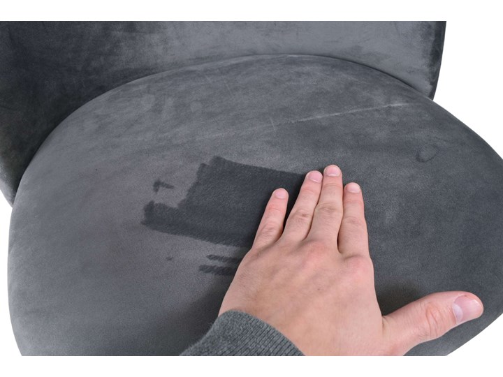 Krzesło aksamitne K-SOUL VELVET grafitowe Welur Głębokość 42 cm Tapicerowane Wysokość 79 cm Głębokość 48 cm Wysokość 41 cm Szerokość 49 cm Wysokość 33 cm Skóra Szerokość 48 cm Metal Wysokość 78 cm Tkanina Wysokość 48 cm Tworzywo sztuczne Wysokość 47 cm Kategoria Krzesła kuchenne