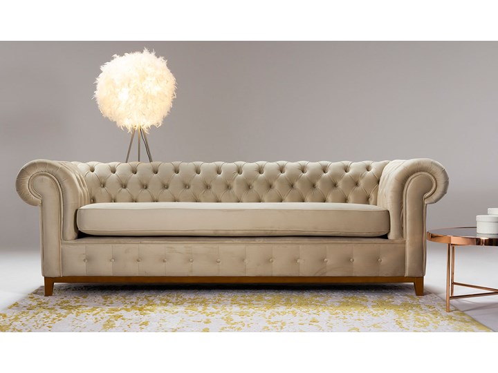 Sofa trzyosobowa Chesterfield Grand Nóżki Na nóżkach Kolor Beżowy