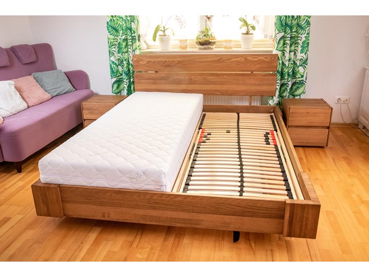 Zestaw: Beriet łóżko+2 szafki nocne z drewna bukowego lewitujące 180x200 cm Kategoria Zestawy mebli do sypialni