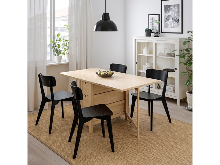 IKEA NORDEN / LISABO Stół i 4 krzesła, brzoza/czarny, 26/89/152 cm Kategoria Stoły z krzesłami Kolor Beżowy