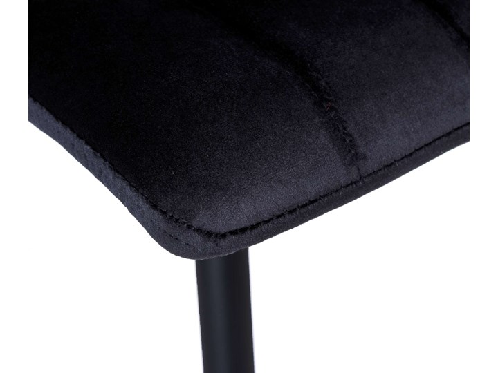 Krzesło tapicerowane Fresno Velvet czarne Tkanina Szerokość 45 cm Głębokość 40 cm Krzesło inspirowane Wysokość 89 cm Stal Wysokość 44 cm Styl Glamour Metal Skóra Styl Nowoczesny