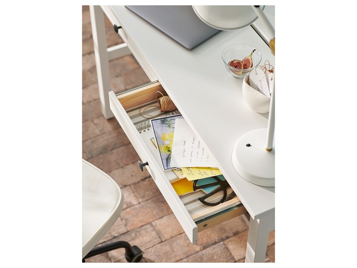 HEMNES Biurko z 2 szufladami Kategoria Biurka Drewno Głębokość 47 cm Szerokość 120 cm Biurko konsola Kolor Biały