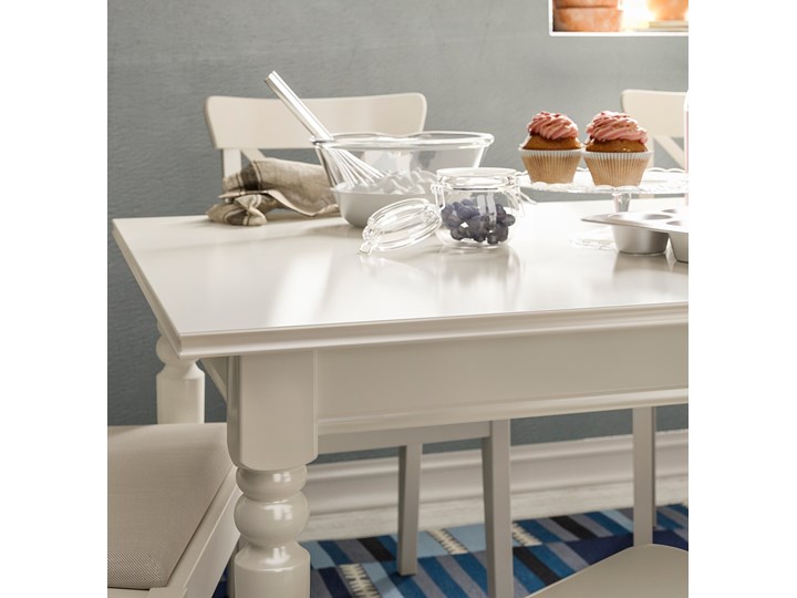 IKEA INGATORP / INGOLF Stół i 6 krzeseł, biały/Nordvalla beżowy, 155/215 cm Kategoria Stoły z krzesłami Pomieszczenie Salon