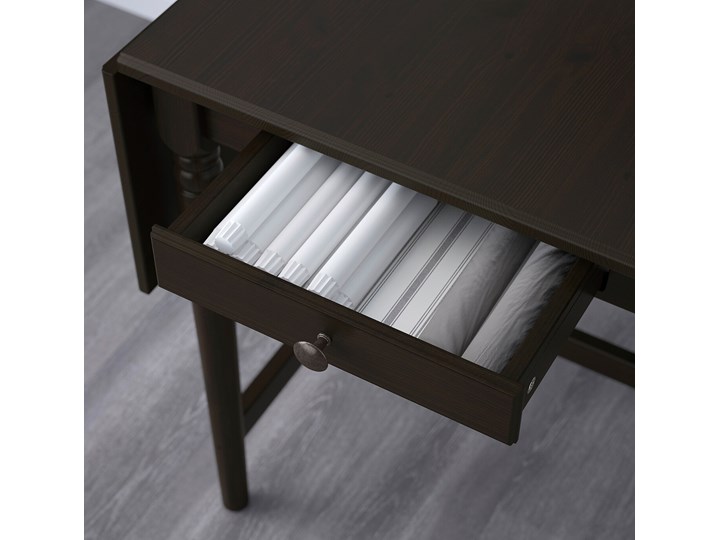 IKEA INGATORP Stół z opuszczanym blatem, Czarnobrąz, 65/123x78 cm Sosna Płyta MDF Kolor Czarny Długość 123 cm Długość 65 cm Wysokość 75 cm Pomieszczenie Stoły do kuchni