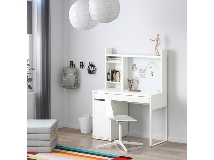 IKEA MICKE Biurko, Biały, 105x50 cm Płyta MDF Szerokość 105 cm Kategoria Biurka Biurko regulowane Pomieszczenie Biuro