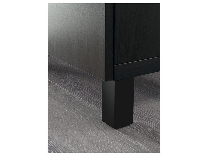 IKEA BESTÅ Kombinacja z drzwiami, Czarnybrąz/Lappviken/Stubbarp czarnybrąz, 180x42x74 cm Z szafkami i szufladami Głębokość 42 cm Płyta MDF Szerokość 142 cm Wysokość 96 cm Płyta meblowa Pomieszczenie Salon Kategoria Komody