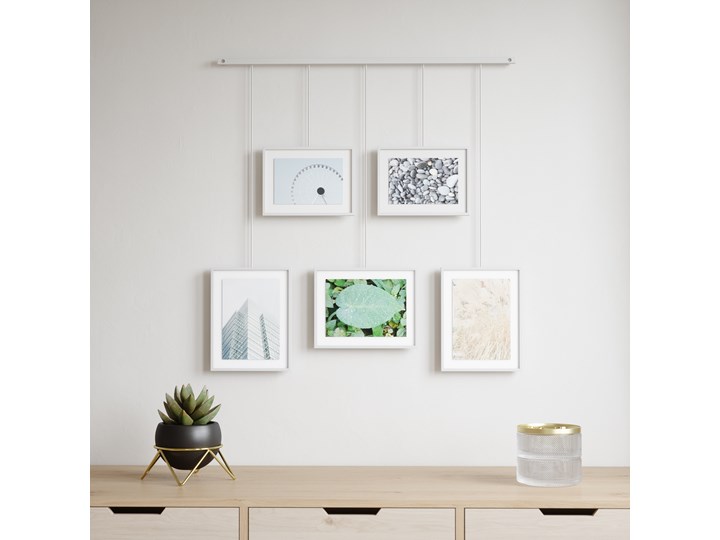 Ramka na zdjęcia Exhibit 70x66 cm biała Multiramka Kolor Biały Kategoria Ramy i ramki na zdjęcia
