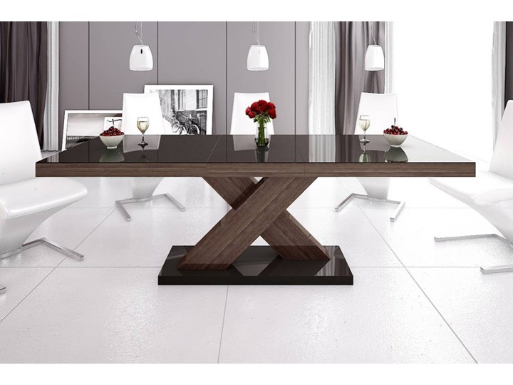 Stół rozkładany XENON 160-208 cm Brąz-dąb faro połysk Szerokość 160 cm Długość 160 cm Płyta MDF Drewno Długość 206 cm Szerokość 108 cm Wysokość 75 cm Pomieszczenie Stoły do jadalni