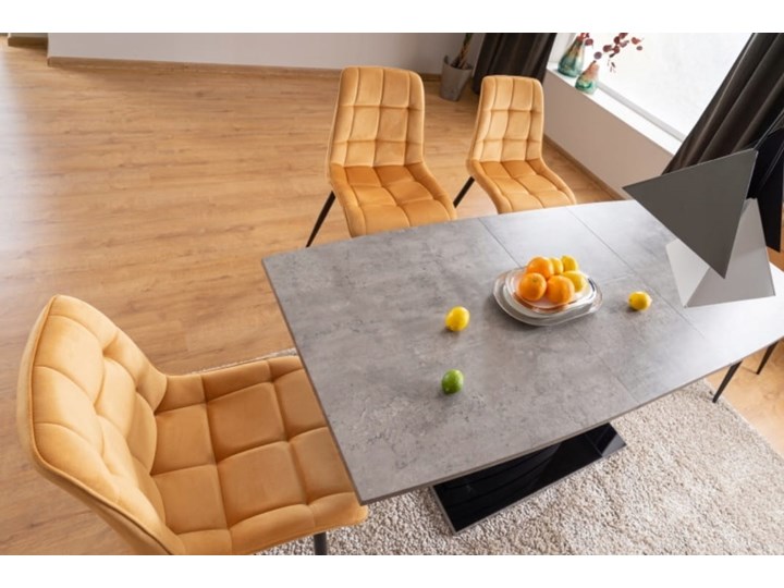 Krzesło CHIC VELVET Curry Signal Welur Tkanina Stal Z podłokietnikiem Wysokość 88 cm Głębokość 58 cm Pikowane Metal Szerokość 50 cm Tapicerowane Pomieszczenie Salon