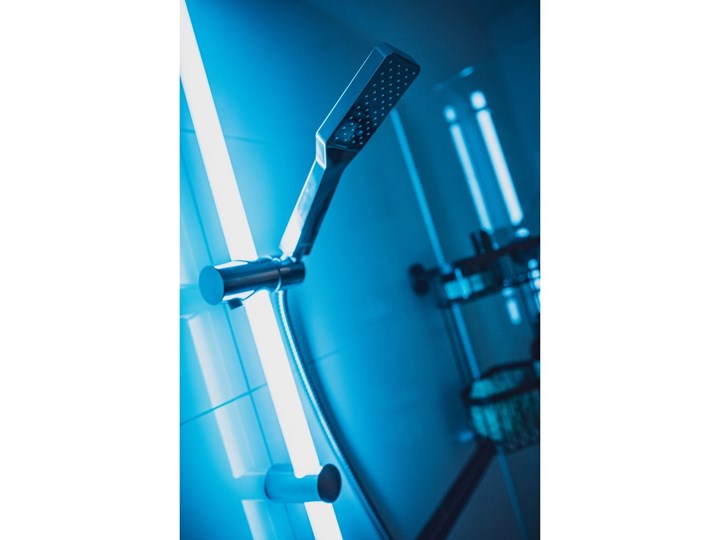 Panel prysznicowy LED Wenko RGB, dł. 94 cm Ścienny Hydromasaż