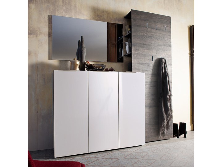 SELSEY Komoda Valentim trzydrzwiowa biały połysk Głębokość 39 cm Szerokość 120 cm Styl Minimalistyczny Wysokość 101 cm Kategoria Komody
