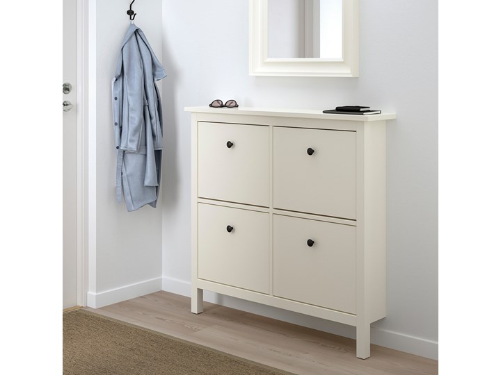 IKEA HEMNES Szafka na buty, 4 przegrody, biały, 107x22x101 cm Głębokość 22 cm Płyta meblowa Kategoria Szafki i regały Płyta MDF Drewno Płyta laminowana Tworzywo sztuczne Szerokość 107 cm Styl Tradycyjny